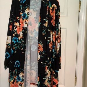 •Floral shrug•